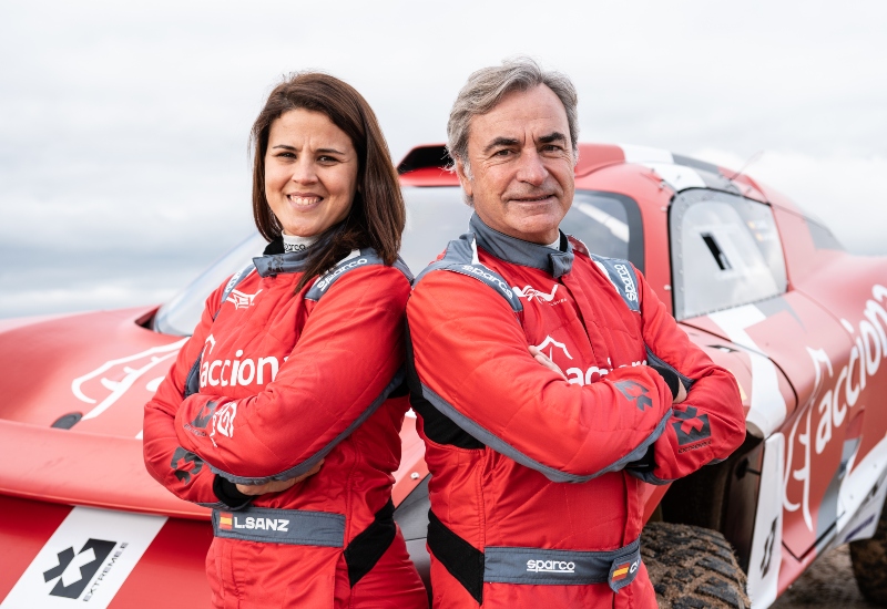 acciona-sainz-xe-team--santander-private-banking-official-sponsor